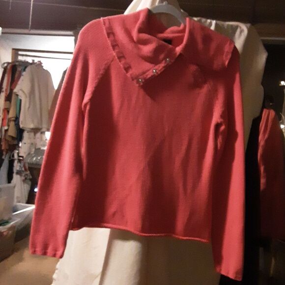 Gap Snap Collar Sweater - Picture 1 of 3